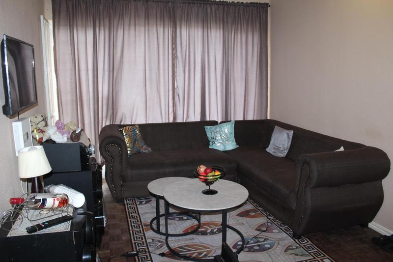 1 Bedroom Property for Sale in Parow Western Cape